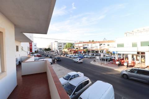 Apartamento nas Areias de São João a poucos minutos da Praia