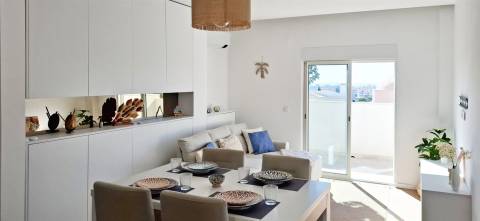 Apartamento T2 com vista mar