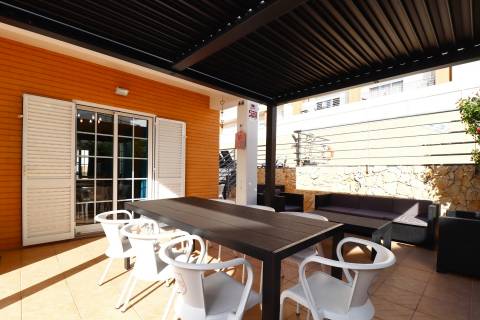 Moradia V3+1 Com Piscina e Garagem