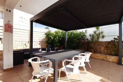 Moradia V3+1 Com Piscina e Garagem