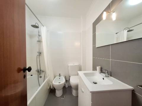 Apartamento a 600m da Praia de Quarteira