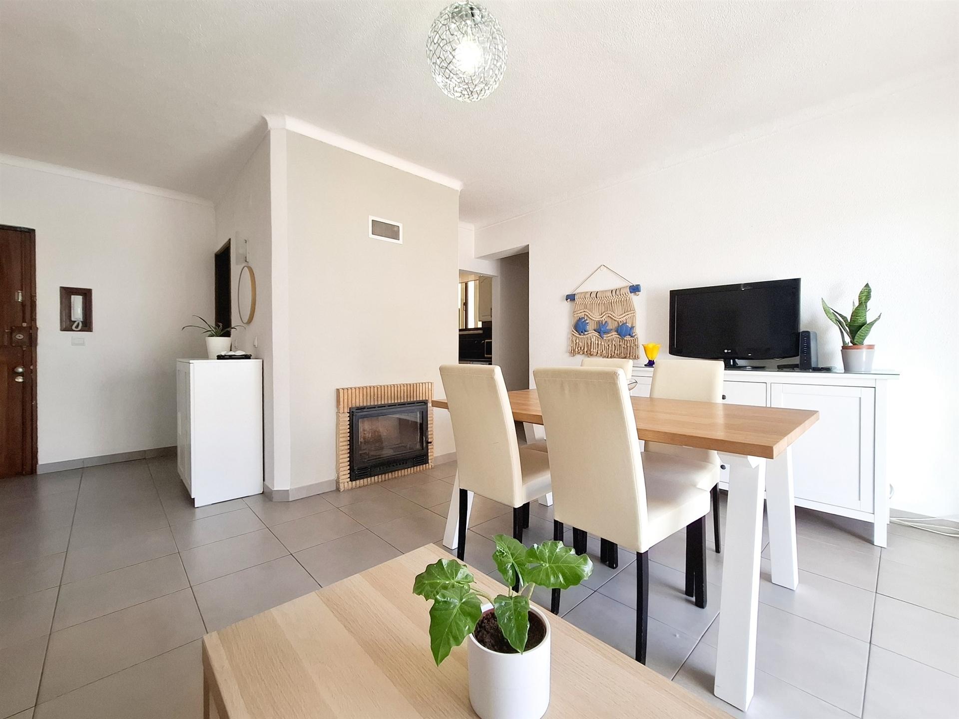 Apartamento a 600m da Praia de Quarteira