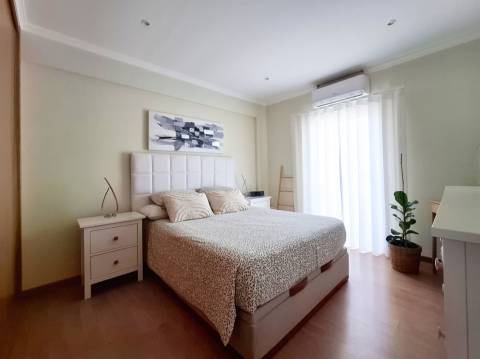 Apartamento T2 a 600m da Praia de Quarteira