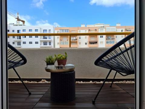 Apartamento T2 a 600m da Praia de Quarteira