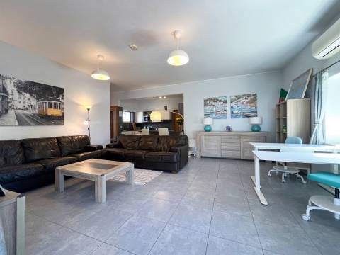 Apartamento Exclusivo T3 no Pinhal da Marina, Vilamoura