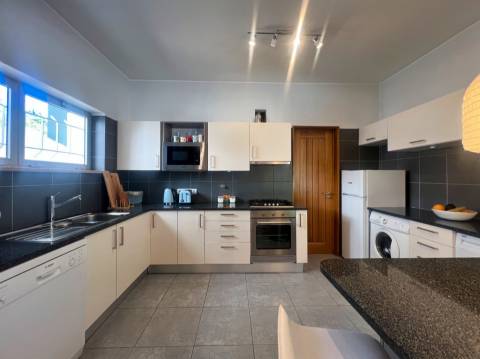 Apartamento Exclusivo T3 no Pinhal da Marina, Vilamoura