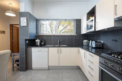 Apartamento Exclusivo T3 no Pinhal da Marina, Vilamoura