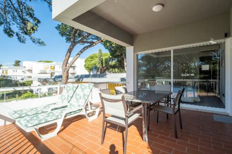 Apartamento Exclusivo T3 no Pinhal da Marina, Vilamoura