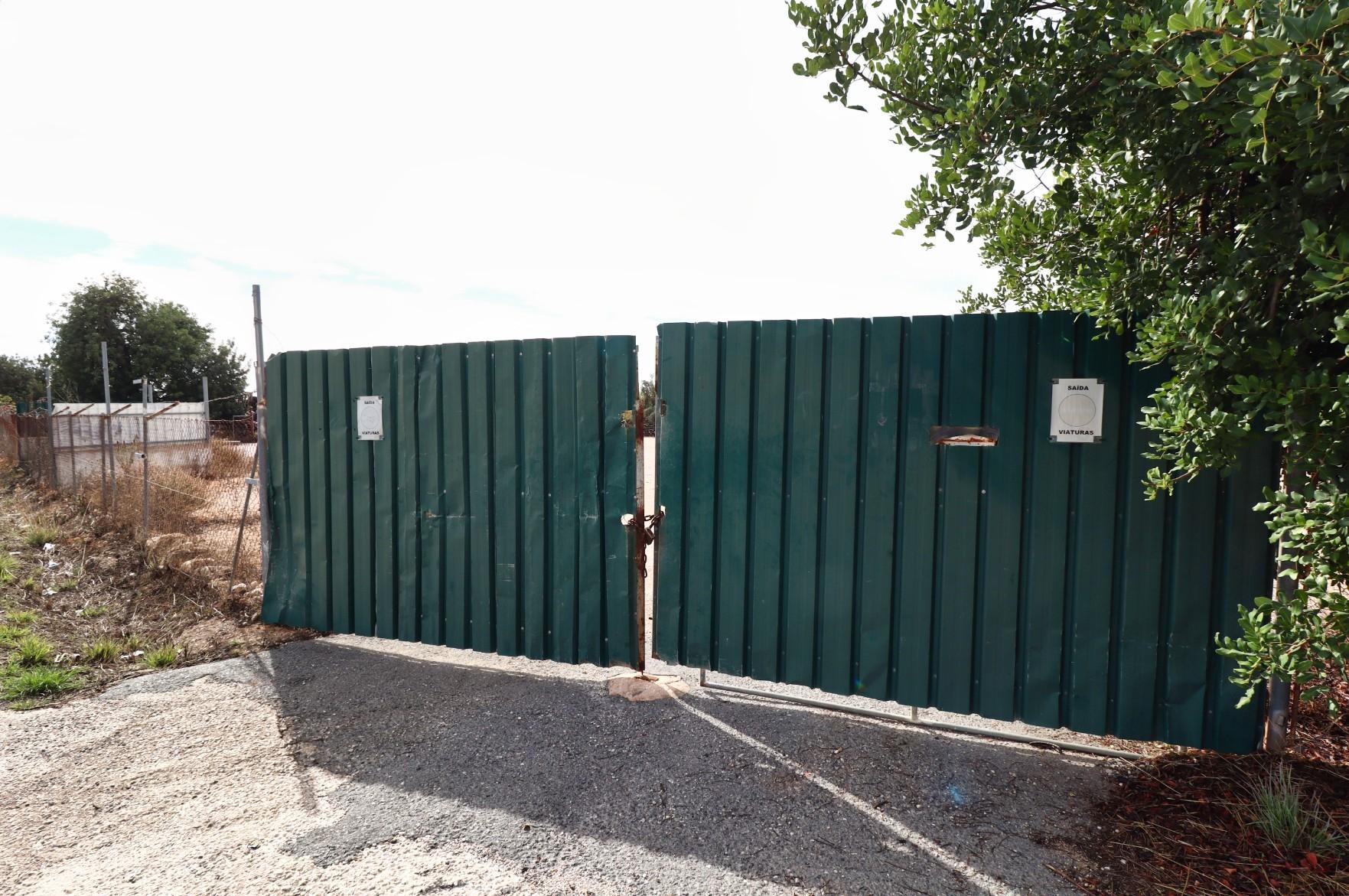 Terreno rústico para aluguer na EN 125 Guia