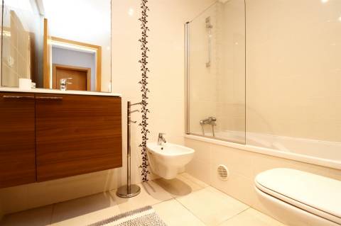 Apartamento T2 com Piscina a 500m da Praia do Forte Novo