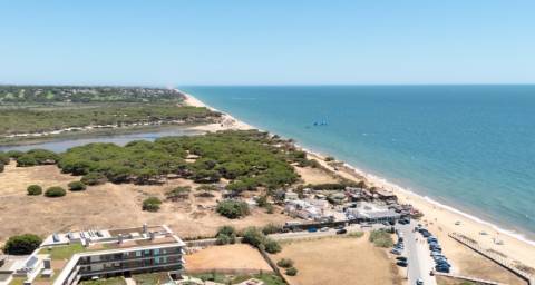 Apartamento T2 com Piscina a 500m da Praia do Forte Novo