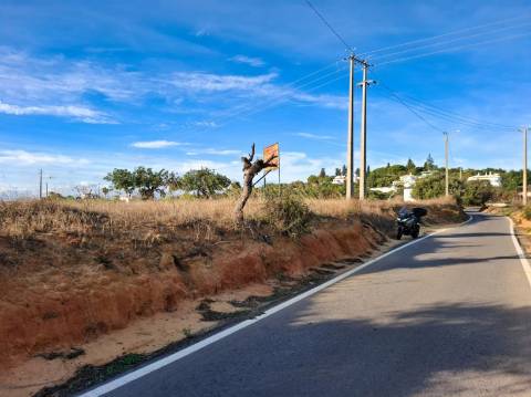 Terreno perto dos Salgados, Galé, Vale Rabelho