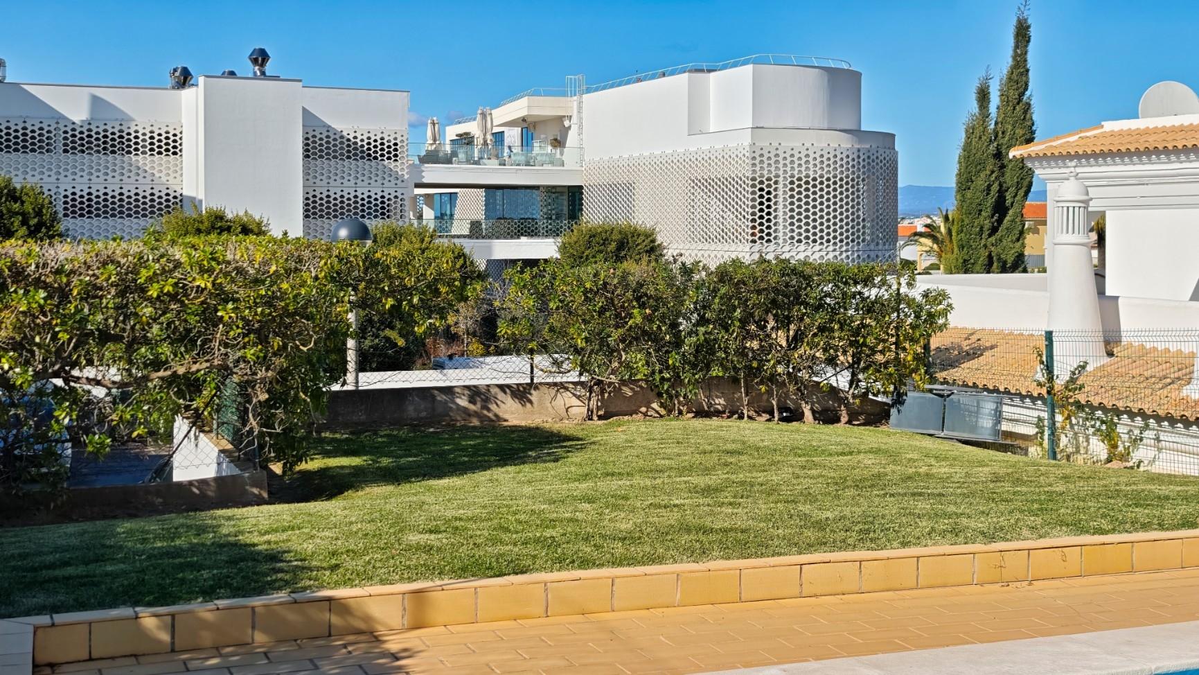 Apartamento na Galé / Sesmarias – perto da Praia