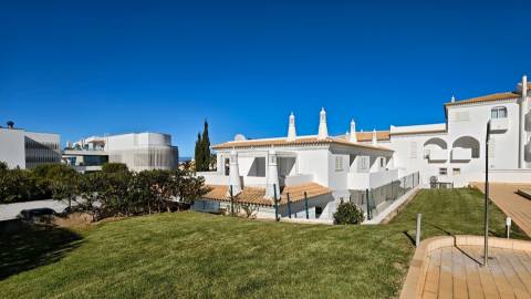 Apartamento na Galé / Sesmarias – perto da Praia