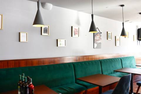 Restaurante nas areias de S. João