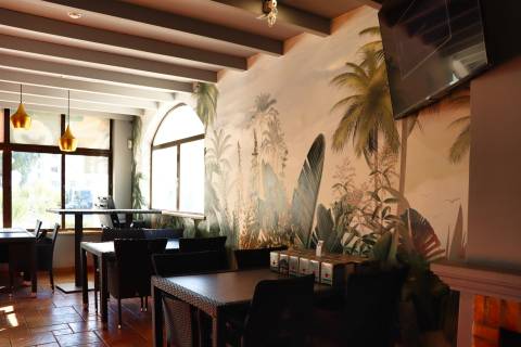 Restaurante nas areias de S. João