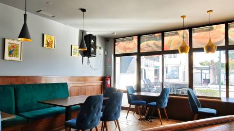 Restaurante nas areias de S. João