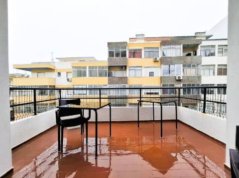 T3 no Centro de Quarteira – A poucos passos da Praia