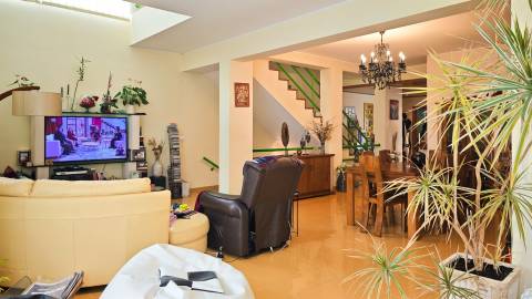 Villa T3 com piscina privada na Marina de Albufeira