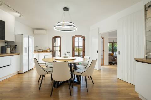 1ª Linha na Praia da Falésia – Villa de Luxo