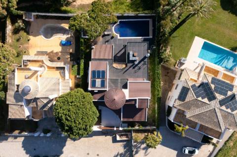 1ª Linha na Praia da Falésia – Villa de Luxo