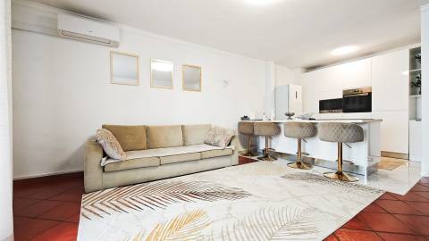Apartamento remodelado em Albufeira perto de todos os serviços