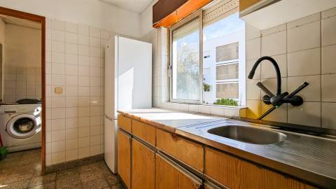 Apartamento T2 em zona central de Albufeira. Bom preço