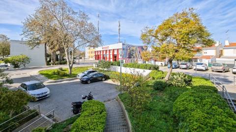 Apartamento T2 em zona central de Albufeira. Bom preço