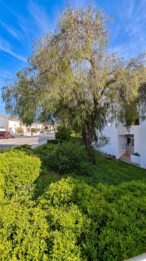 Apartamento T2 em zona central de Albufeira. Bom preço