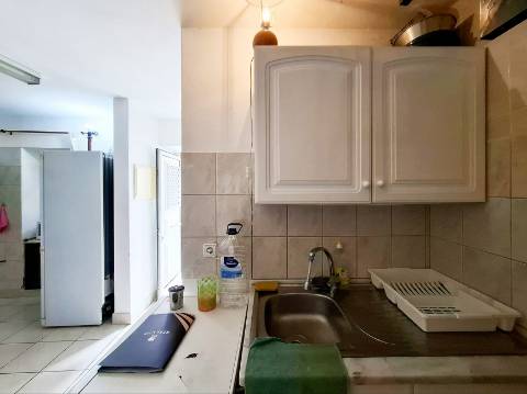 Moradia T2 situada no coração da Guia – excelente oportunidade