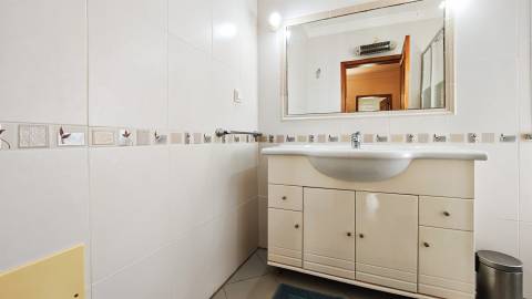 Moradia T3 em lote privado de 1.127 m2 na Guia