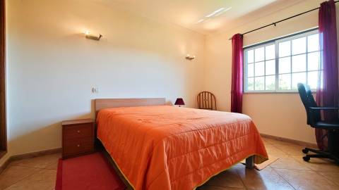 Moradia T3 em lote privado de 1.127 m2 na Guia