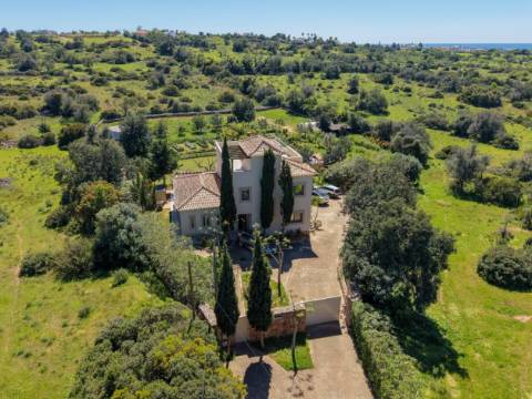 Soberba Propriedade de Luxo Exclusiva - 5 suites - 6.000m²