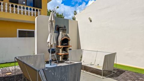 Vilamoura - Villa com 1.000 m2 de lote - Piscina