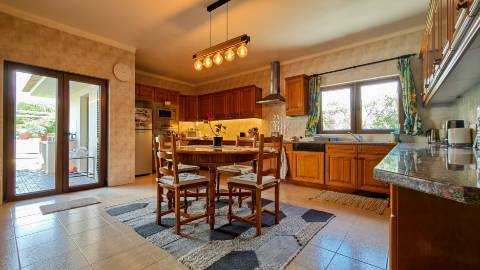 Vilamoura - Villa com 1.000 m2 de lote - Piscina