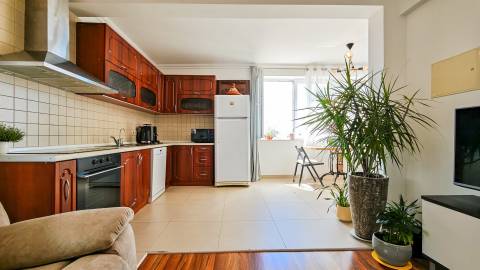 Apartamento T2 no centro de Albufeira, com vista mar