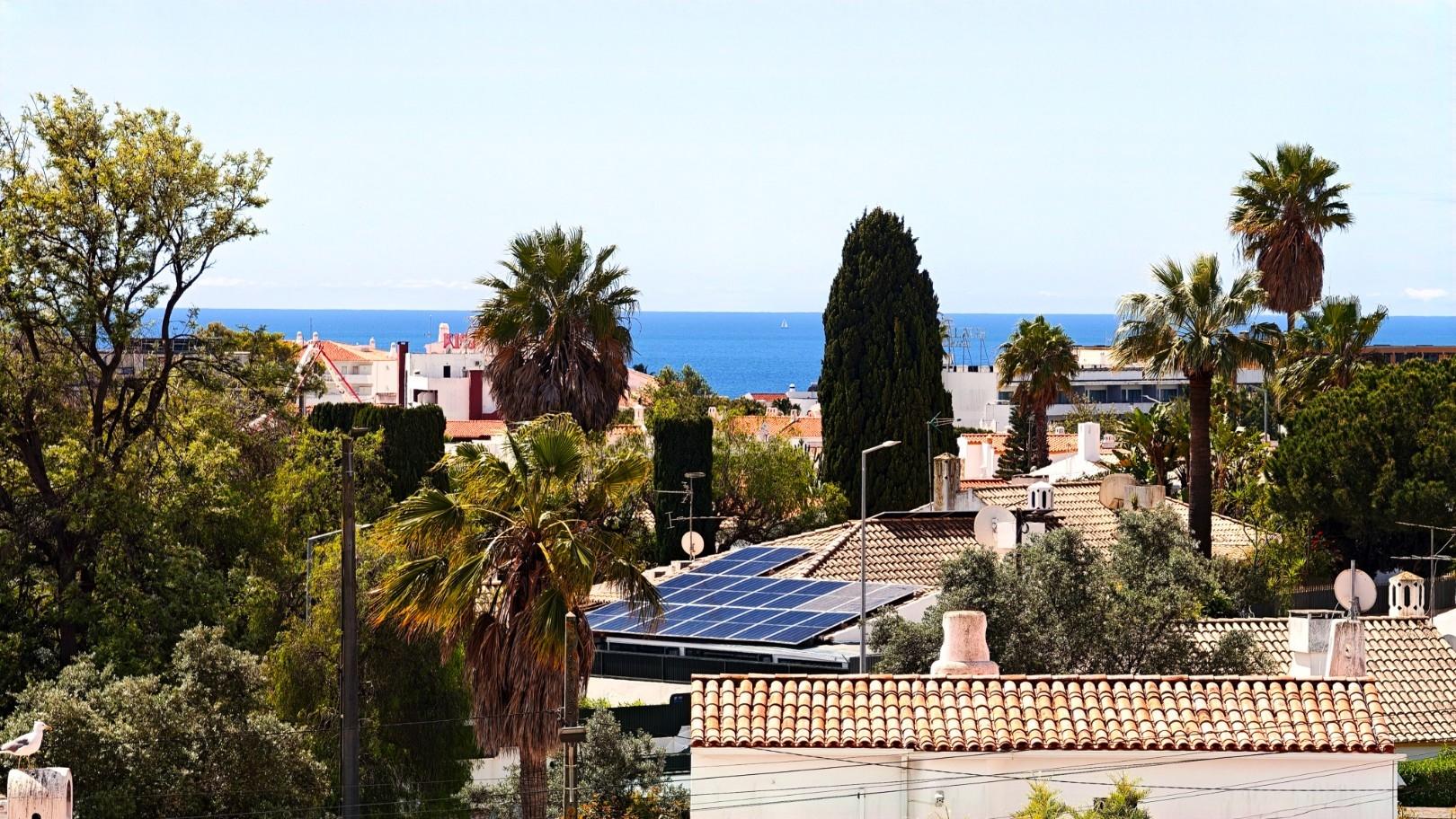 Apartamento T2 no centro de Albufeira, com vista mar