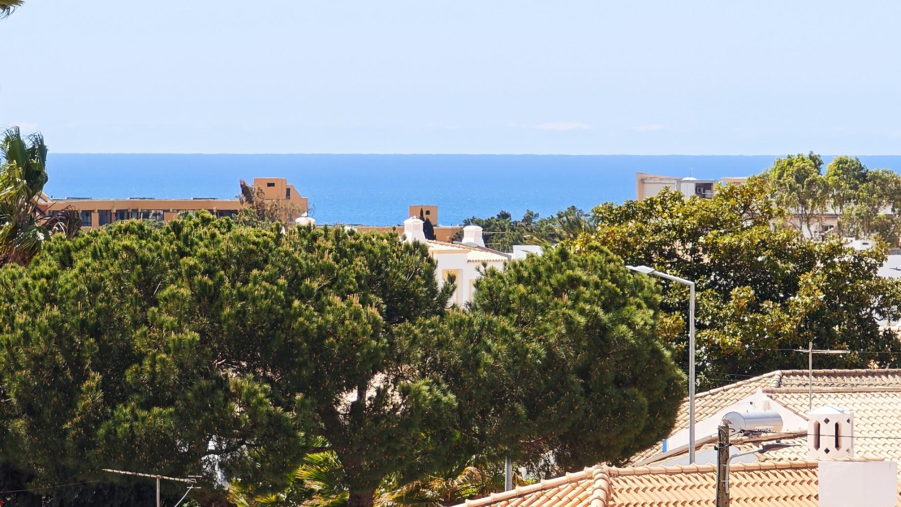 Apartamento T2 no centro de Albufeira, com vista mar
