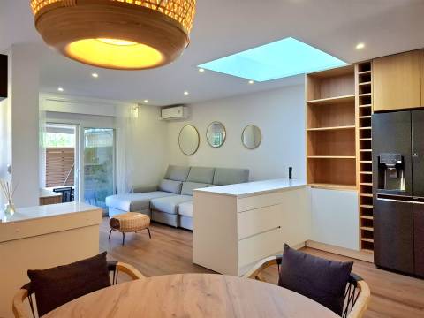 Vilamoura – T2 com terraço privativo perto da Marina de Vilamoura