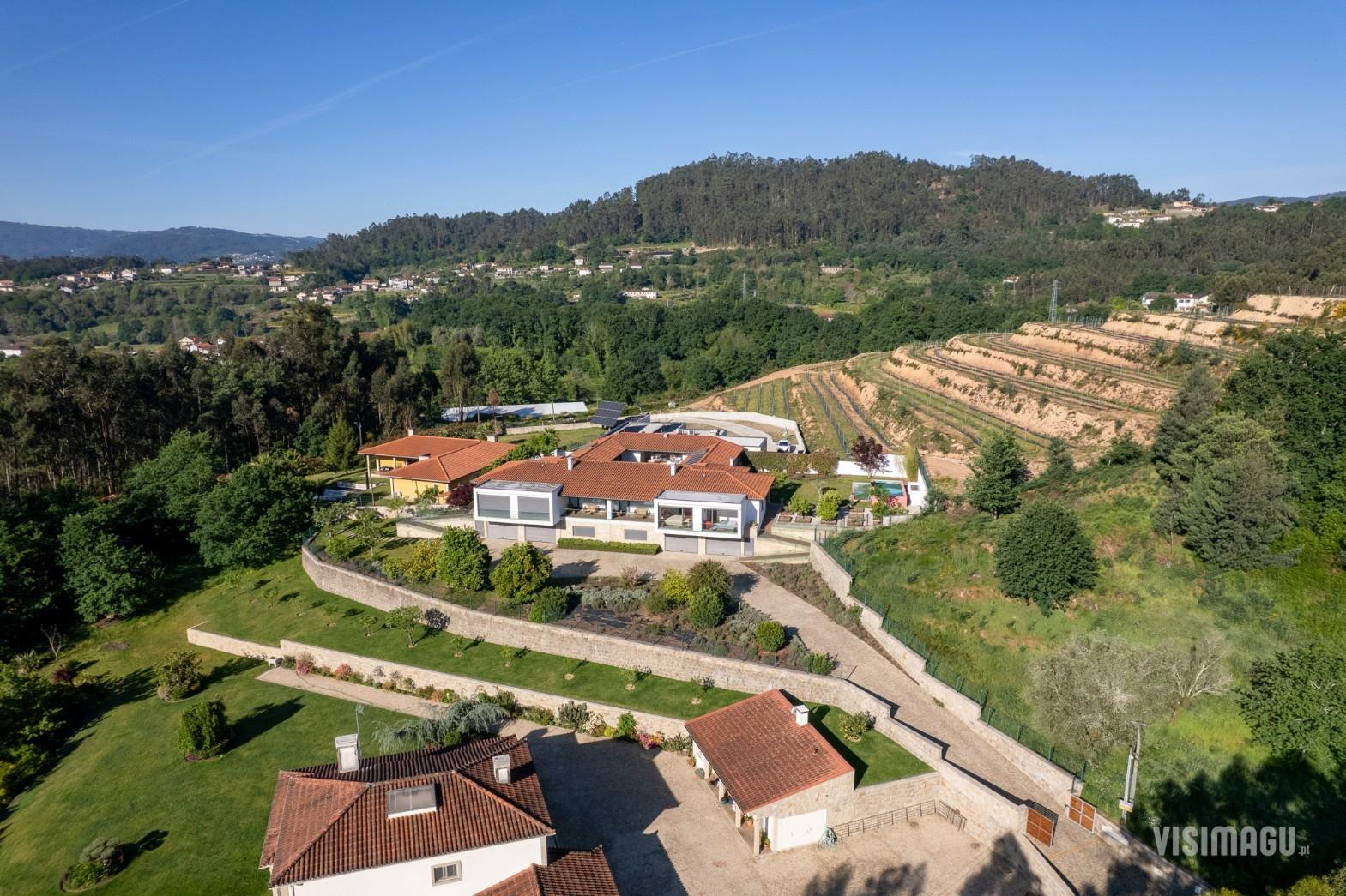 2 Moradias de Luxo com vistas panorâmicas incríveis | Arcos de Valdevez