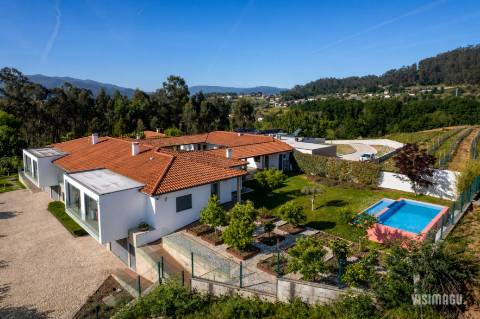 2 Moradias de Luxo com vistas panorâmicas incríveis | Arcos de Valdevez