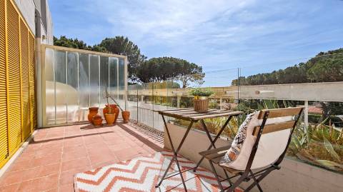 Apartamento T1 com Terraço Rooftop e Vista Mar em Vilamoura