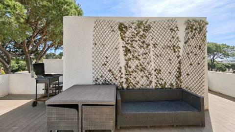 Apartamento T1 com Terraço Rooftop e Vista Mar em Vilamoura