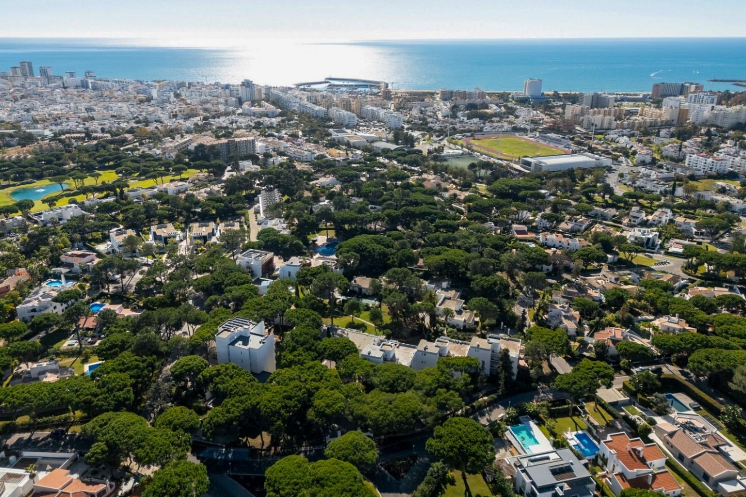 Apartamento T1 com Terraço Rooftop e Vista Mar em Vilamoura
