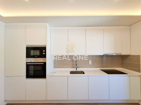 T3 Totalmente Remodelado | Vista Mar | Zona Premium de Loulé