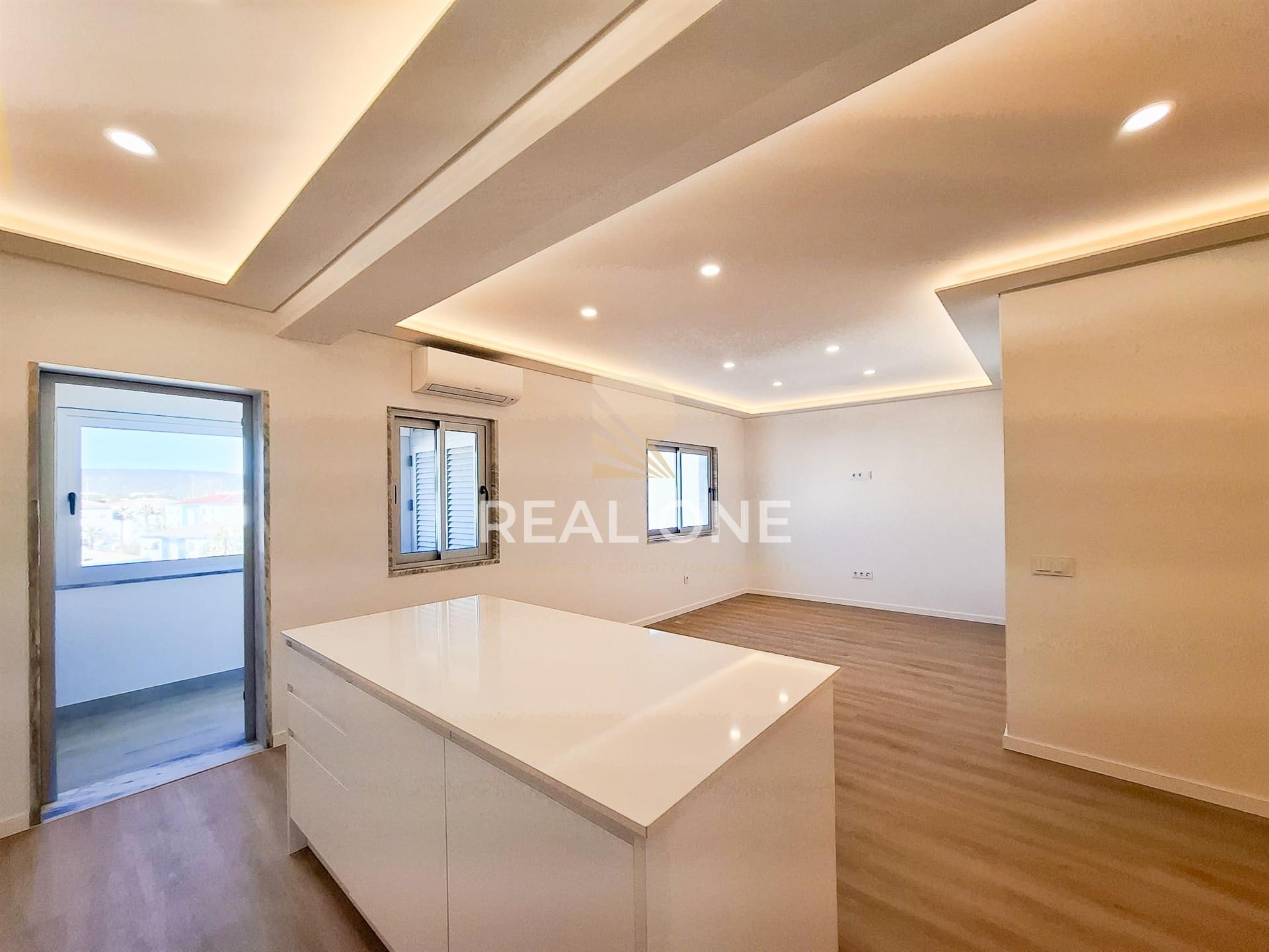 T3 Totalmente Remodelado | Vista Mar | Zona Premium de Loulé