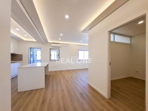 T3 Totalmente Remodelado | Vista Mar | Zona Premium de Loulé