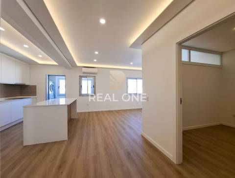 T3 Totalmente Remodelado | Vista Mar | Zona Premium de Loulé