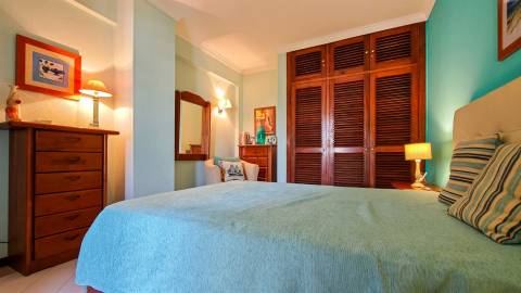 Apartamento T2 com varandas | Piscinas | Garagem