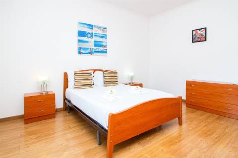 T2 Duplex a 100 metros da Praia da Oura – Quinta Pedra dos Bicos